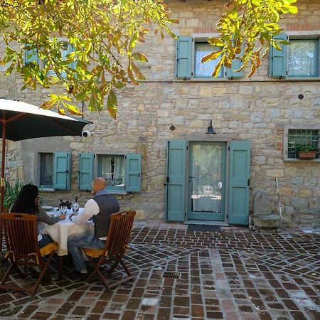 La Marcona Appartement Serramazzoni Buitenkant foto