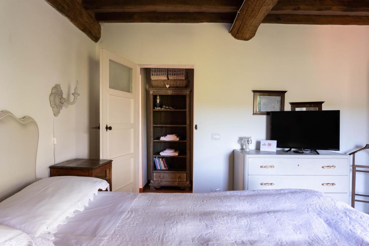 La Marcona Appartement Serramazzoni Buitenkant foto