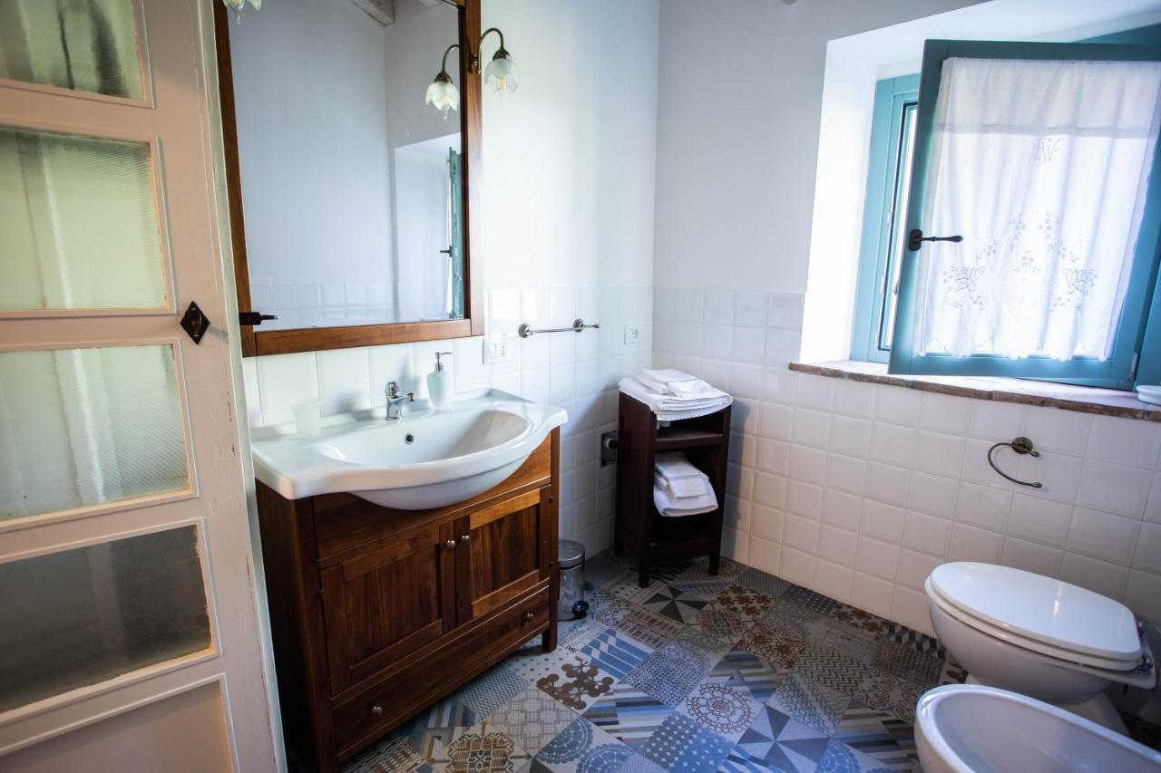 La Marcona Appartement Serramazzoni Buitenkant foto