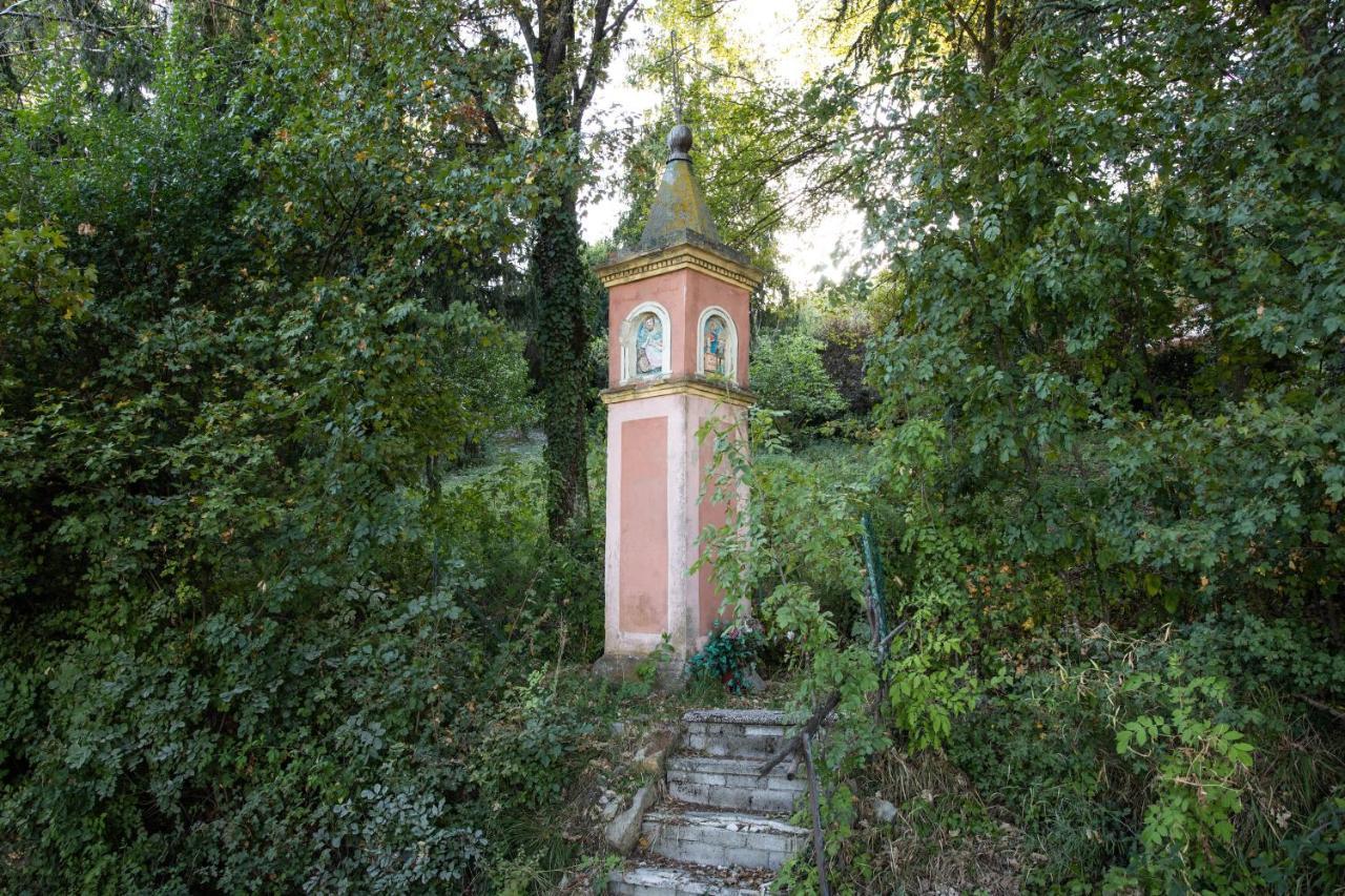 La Marcona Appartement Serramazzoni Buitenkant foto