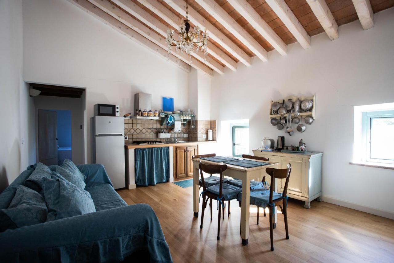 La Marcona Appartement Serramazzoni Buitenkant foto